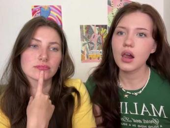 EzheVika webcam model stream image