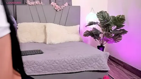 emy_bonita1 stripchat stream image