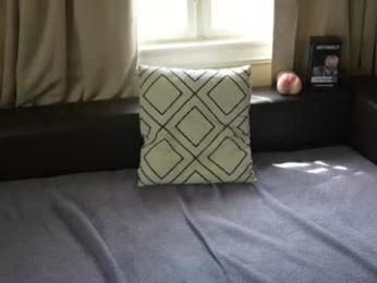 blondehottiek chaturbate stream image