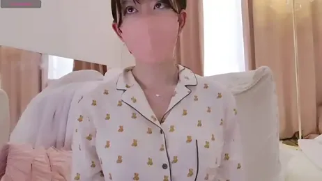 maii- stripchat stream image