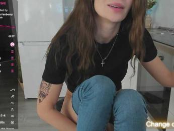 LuckyLady01 bongacams stream image