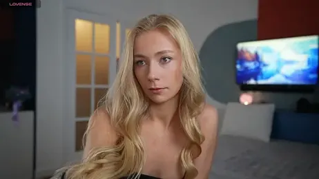 Vika54784 stripchat stream image, 11.02.2025 03:40