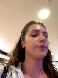 MariiD stripchat stream image