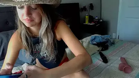 molly_witha_chance stripchat stream image