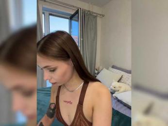 EmmaGoodGirl bongacams stream image