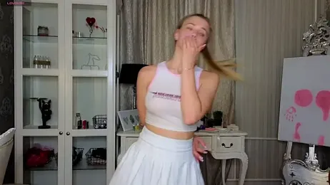 AnneFoxy stripchat stream image