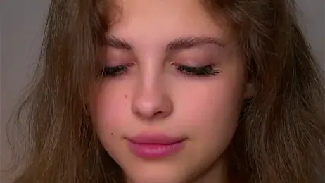 KarinBates stripchat stream image