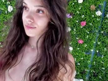 babyaylin chaturbate stream image