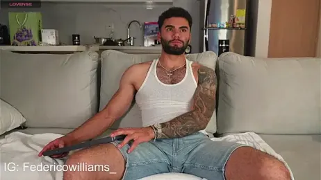 Derek_w stripchat stream image