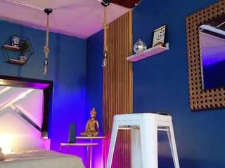 lady-brownn camsoda stream image