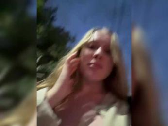 LiiBaby bongacams stream image