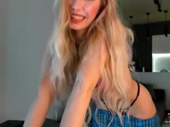 erotic__blondie chaturbate stream image