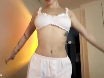 tootightwithbra chaturbate stream image