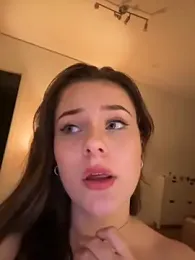 MaribelRiver stripchat stream image