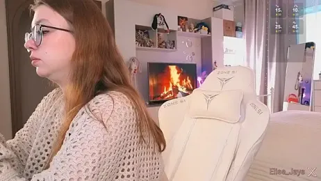 elisejays stripchat stream image