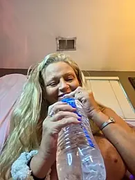 Southern_Bella stripchat stream image, 20.10.2025 15:40