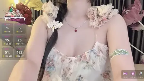 --102KymMiiss-- stripchat stream image, 20.10.2025 15:50