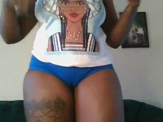 yourthickgyal camsoda stream image