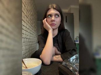 Roxysh bongacams stream image