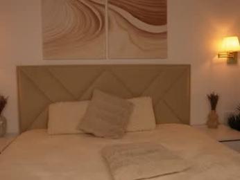 funny_to_see_you_here chaturbate stream image