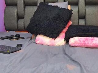 Penelope Cooper flirt4free stream image