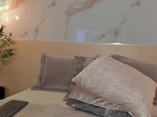 leathompson1 camsoda stream image, 15.11.2025 22:50