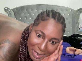 coco-dethick camsoda stream image