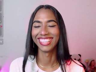 alice-massie1 camsoda stream image, 21.11.2025 15:00