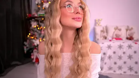 KylieJoyce stripchat stream image