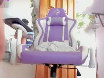 sofia_gold_ chaturbate stream image