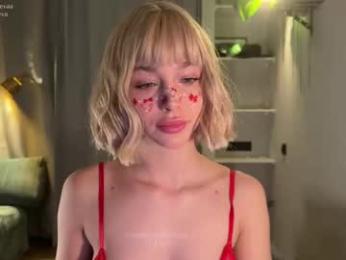 cutieeeeva chaturbate stream image, 17.12.2025 15:00