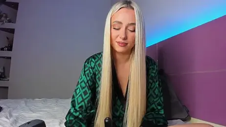 CrazyWomen stripchat stream image