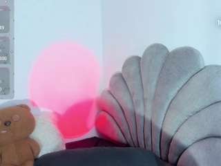 danna-dangerous camsoda stream image