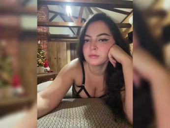 3hotandyoung3 bongacams stream image