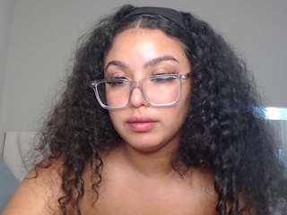 mmmmmmlia camsoda stream image