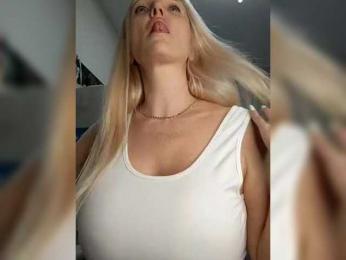 Muse_of_love bongacams stream image