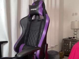 coco-dethick camsoda stream image