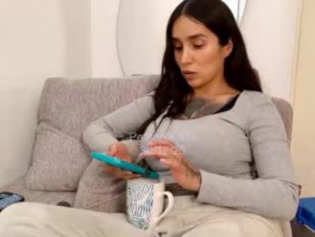 petitealejats chaturbate stream image