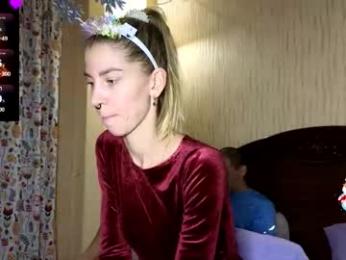 lisi4ka_basik33 chaturbate stream image