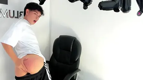 Blum_icee stripchat stream image