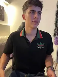 AdrianRinaldi stripchat stream image