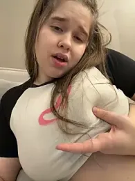 HornyGirlH stripchat stream image