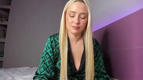 CrazyWomen stripchat stream image