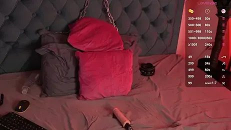 Shiny_Lily stripchat stream image