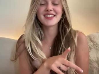 luvaimee chaturbate stream image