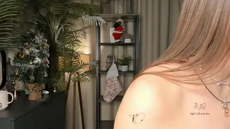 ThelmaJusto stripchat stream image