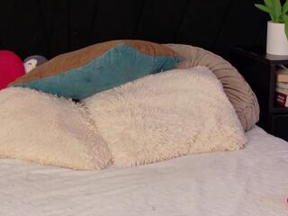 Danile Hensen flirt4free stream image