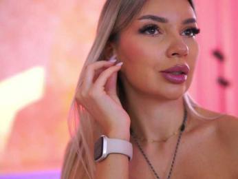 ArtTeasee bongacams stream image