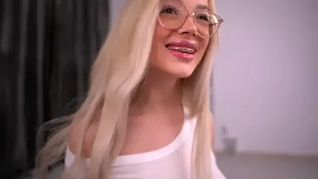 KylieJoyce stripchat stream image