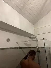 Axel_black10 stripchat stream image